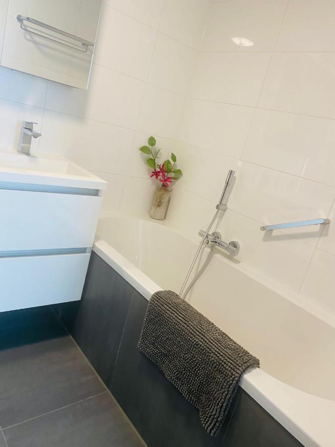 Home Inn Zandvoort The First Floor, 4 Persons, 2 Bedrooms, Free Parking Ngoại thất bức ảnh